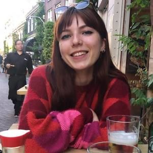 Meet your Posher, Nina